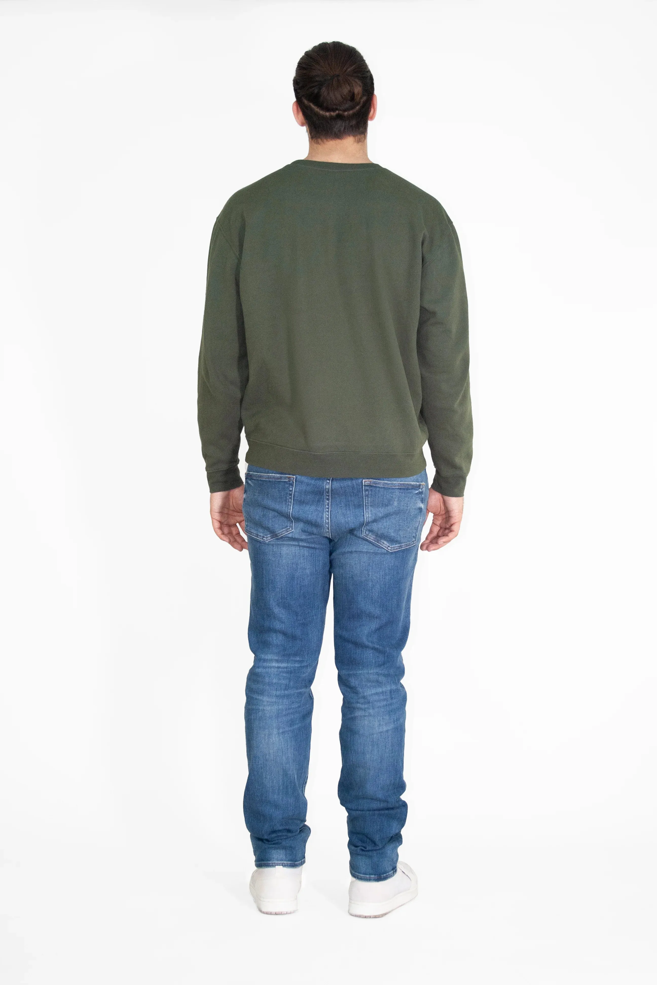 Light Worker Crewneck in Caladan