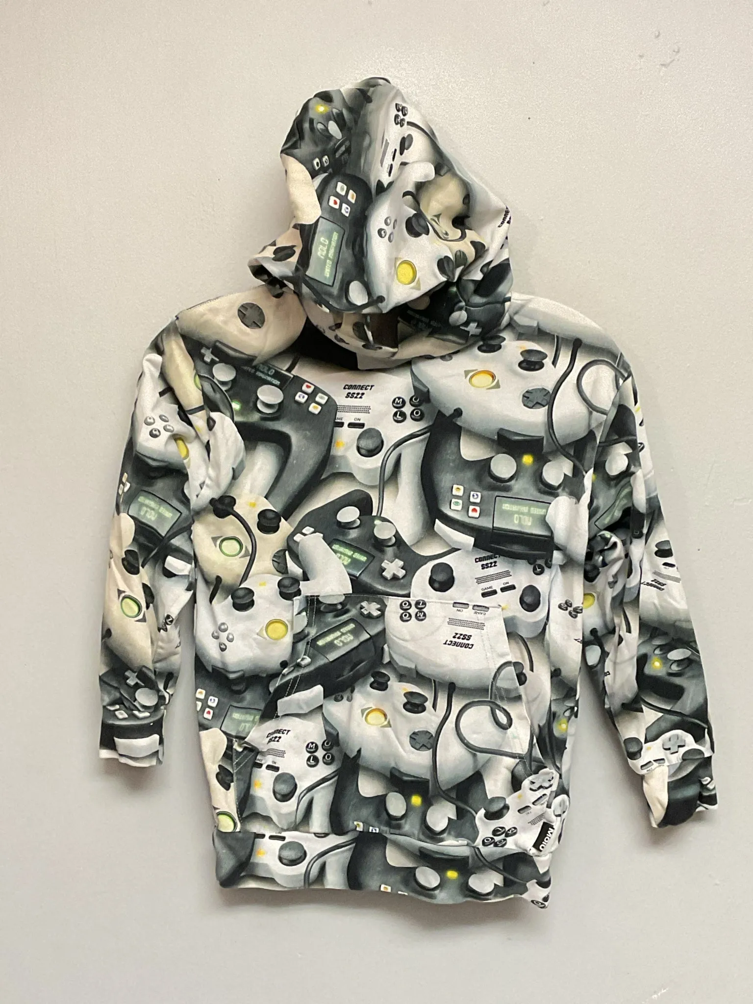 molo Size 6 White & Gray Gamer Cotton Boys Sweaters & Vests