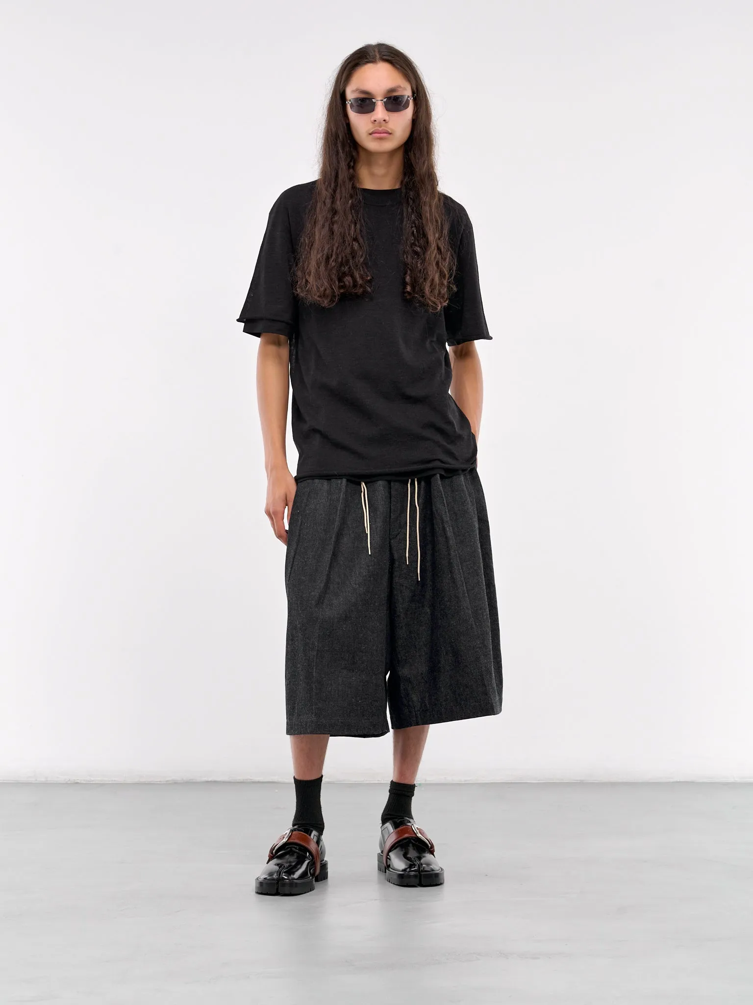 Short Sleeve Sweater (J47FV0108-JTN368-BLACK)